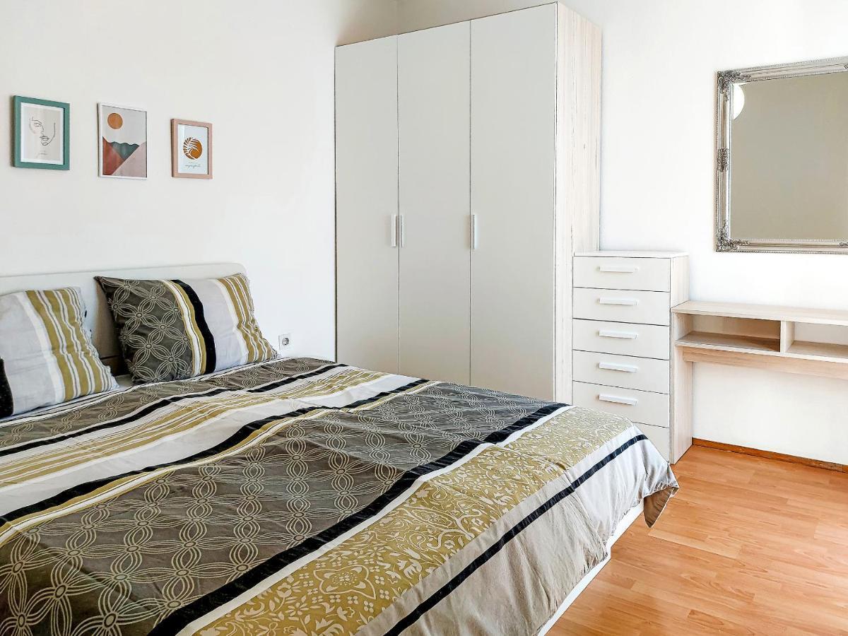 Apartments Tena With Private Parking Pula Zewnętrze zdjęcie