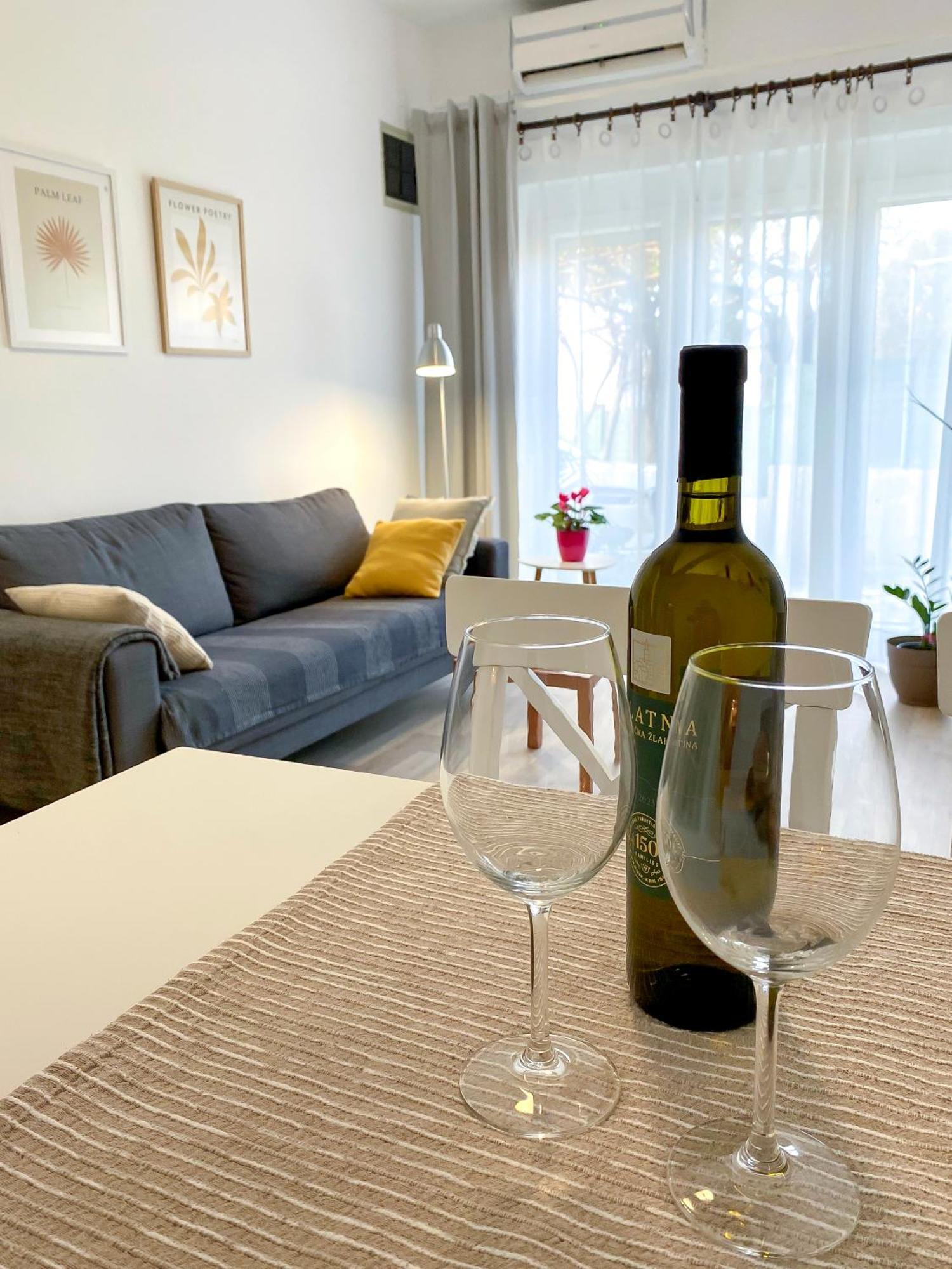 Apartments Tena With Private Parking Pula Zewnętrze zdjęcie